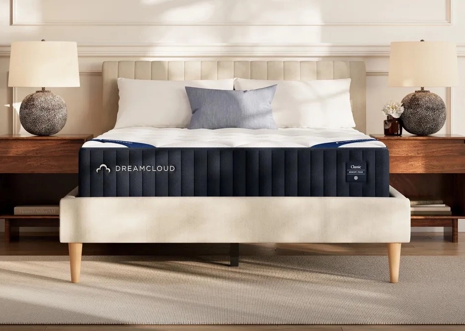 dreamcloud mattress on bed